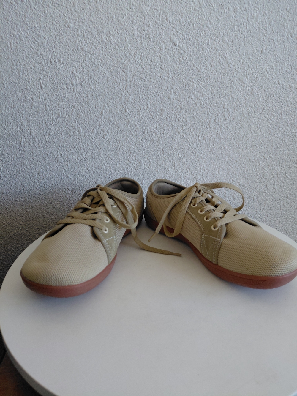 Nwob  Womens Wide Box  Canvas Laced Up Sneakers